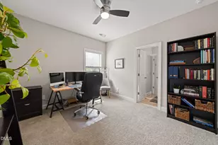 320 Papyrus Pl, Hillsborough, NC 27278 - Photo 35