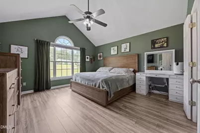 127 Phyllis Drive, Benson, NC 27504 - Photo 19