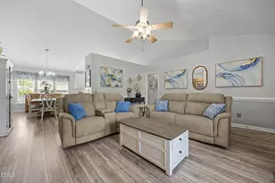 127 Phyllis Dr, Benson, NC 27504 - Photo 9