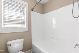 3827 Glenhaven Road, Raleigh, NC 27606 - Photo 25