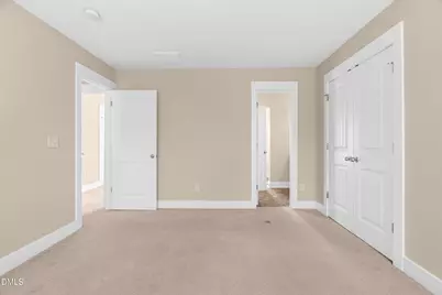 3827 Glenhaven Road, Raleigh, NC 27606 - Photo 23