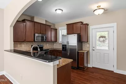 3827 Glenhaven Road, Raleigh, NC 27606 - Photo 7