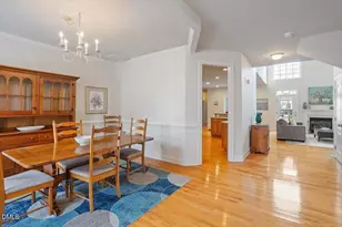 108 Alden Village Ct, Cary, NC 27519 - Photo 5