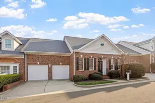 108 Alden Village Ct, Cary, NC 27519 - Photo 3