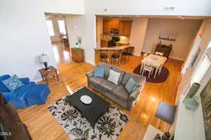 108 Alden Village Ct, Cary, NC 27519 - Photo 17