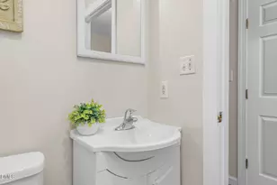 2394 Blue Willow Ln, Rocky Mount, NC 27804 - Photo 19