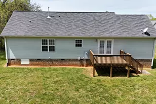 202 E Sebastian Ct, Mebane, NC 27302 - Photo 37