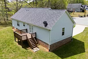 202 E Sebastian Ct, Mebane, NC 27302 - Photo 35