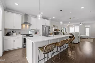 401 Bryan Pointe Dr, Raleigh, NC 27608 - Photo 25