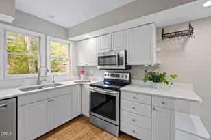 132 Creekview Cir, Carrboro, NC 27510 - Photo 21