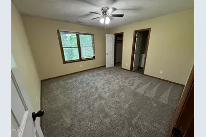 5534 Kaplan Drive, Raleigh, NC 27606 - Photo 9