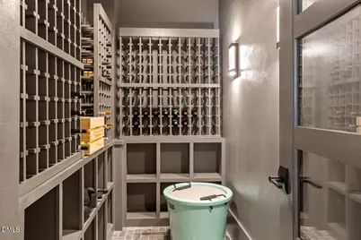 2704 Anderson Drive, Raleigh, NC 27608 - Photo 51