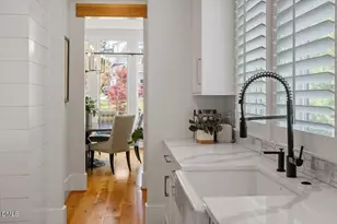 2704 Anderson Dr, Raleigh, NC 27608 - Photo 15