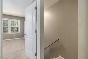 373 Umstead Dr, Chapel Hill, NC 27516 - Photo 13