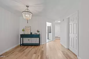 105 Greenmont Ln, Cary, NC 27511 - Photo 9