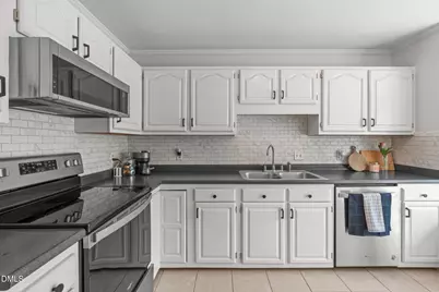 105 Greenmont Lane, Cary, NC 27511 - Photo 11