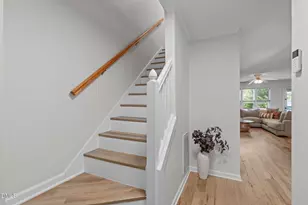 105 Greenmont Ln, Cary, NC 27511 - Photo 3