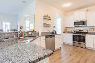 2011 Magnolia Tree Ln, Durham, NC 27703 - Photo 17