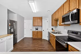 104 Braxton Village Way, Holly Springs, NC 27540 - Photo 21