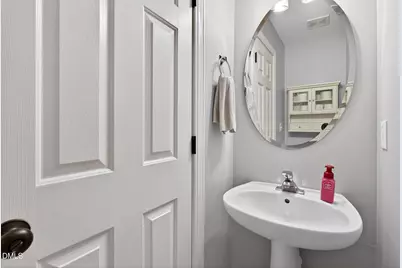 104 Braxton Village Way, Holly Springs, NC 27540 - Photo 25