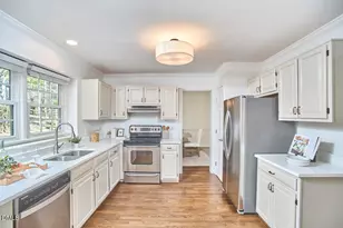 5220 Oakbrook Dr, Durham, NC 27713 - Photo 9