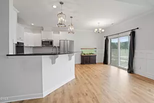 319 Lowery Ln, Benson, NC 27504 - Photo 17