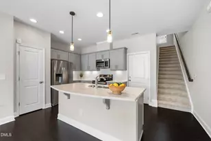 182 Manordale Dr, Chapel Hill, NC 27517 - Photo 3