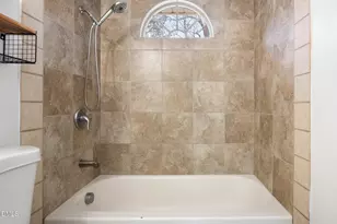 2400 Trueway Ln, Raleigh, NC 27603 - Photo 9