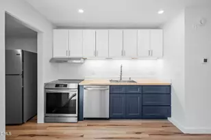 106 Chaucer Ct, Carrboro, NC 27510 - Photo 15