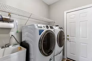 115 Crystal Brook Ln, Cary, NC 27519 - Photo 27