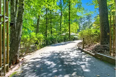 2227 Graystone Lane, Chapel Hill, NC 27514 - Photo 57
