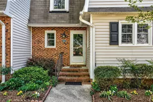 833 Kensington Dr, Cary, NC 27511 - Photo 3