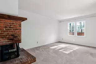 833 Kensington Dr, Cary, NC 27511 - Photo 5