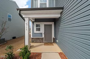 460 Curling Crk Dr, Clayton, NC 27527 - Photo 3