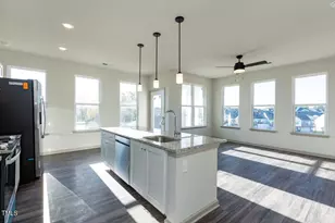 2314 Gathering Sq Ct, Fuquay Varina, NC 27526 - Photo 3