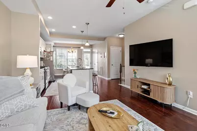 1427 Crafton Way, Raleigh, NC 27607 - Photo 5