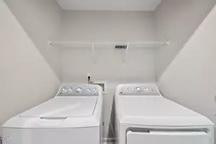 1538 Indigo Creek Dr, Zebulon, NC 27597 - Photo 17