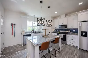 507 S Lincoln St, Coats, NC 27521 - Photo 11