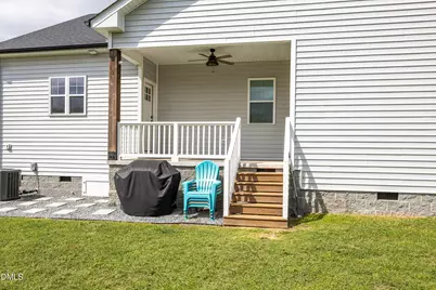 507 S Lincoln Street, Coats, NC 27521 - Photo 27