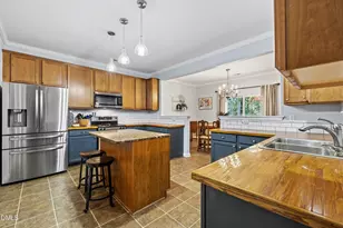 218 River Hills Dr, Clayton, NC 27527 - Photo 7