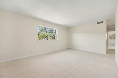 501 Jones Ferry Road #Unit J9, Carrboro, NC 27510 - Photo 9