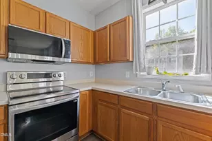 2528 Laurel Falls Ln, Raleigh, NC 27603 - Photo 17