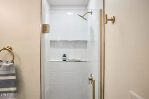 117 Dixie Dr, Chapel Hill, NC 27514 - Photo 43