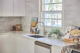 117 Dixie Dr, Chapel Hill, NC 27514 - Photo 33