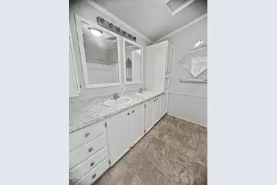 33 Plum Lane, Henderson, NC 27536 - Photo 13