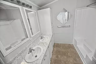 33 Plum Ln, Henderson, NC 27536 - Photo 17