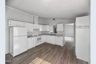 33 Plum Lane, Henderson, NC 27536 - Photo 9