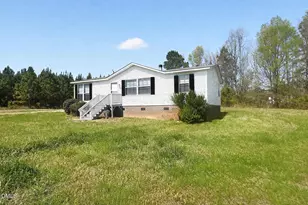 33 Plum Ln, Henderson, NC 27536 - Photo 3