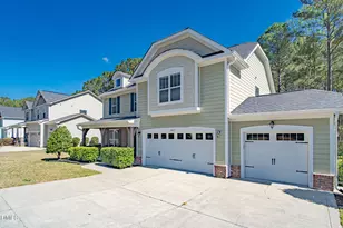 403 Rolling Pines Dr, Spring Lake, NC 28390 - Photo 5