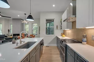 3100 Mel Oaks Trail, Chapel Hill, NC 27516 - Photo 17